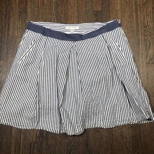 Banana Republic Skirt Size 10 Blue White Striped